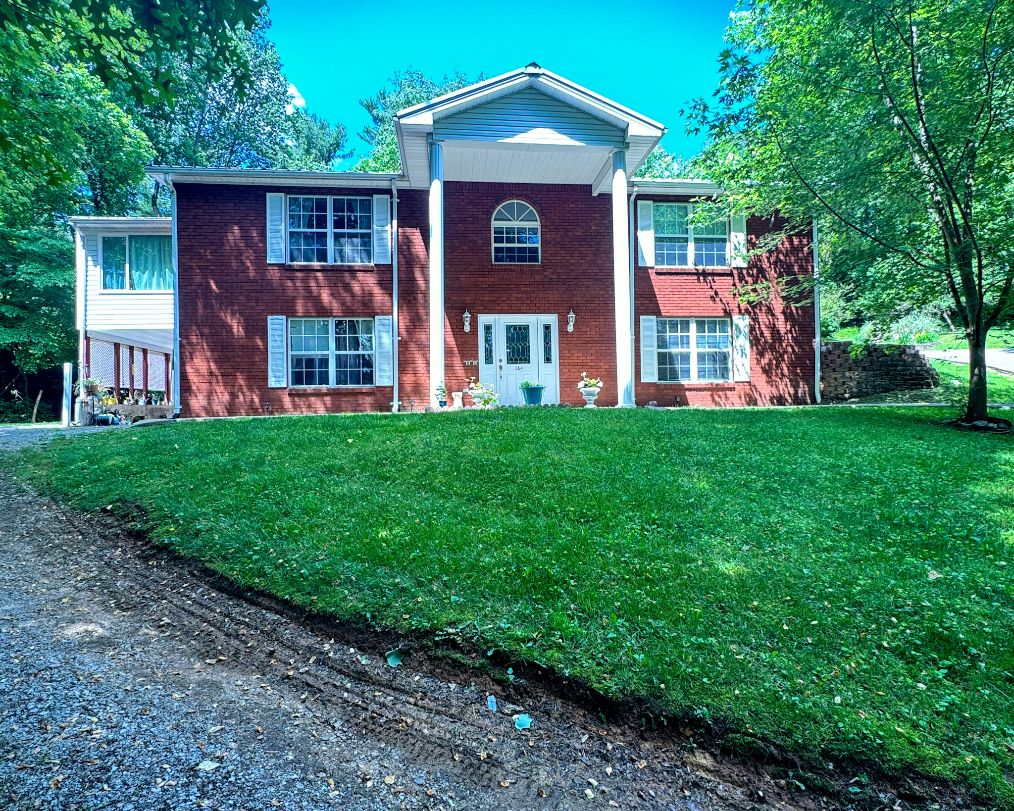 101 Loveless Lane - 1